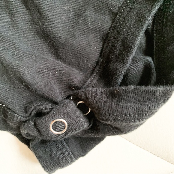 Portage & Main 🇨🇦 • Bodysuit - Picture 2 of 5